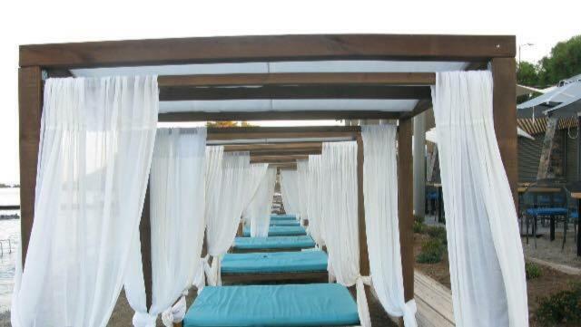 New Seafront Studio Hostal Anavyssos Exterior foto