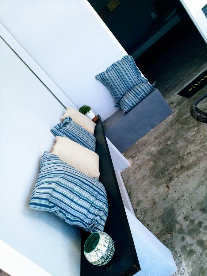New Seafront Studio Hostal Anavyssos Exterior foto