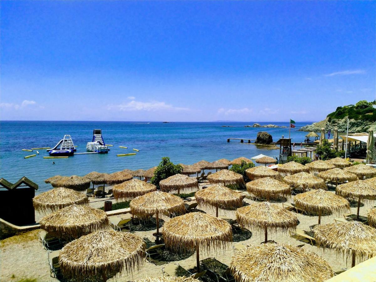 New Seafront Studio Hostal Anavyssos Exterior foto